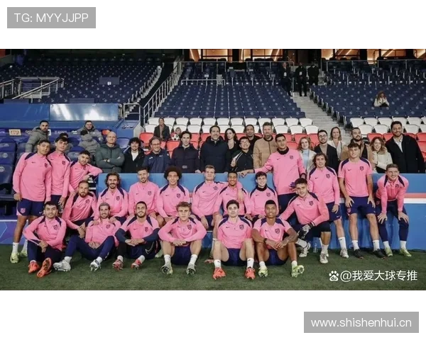 巴黎圣日耳曼中场统治力不足，攻防转换失衡对赛季表现造成影响