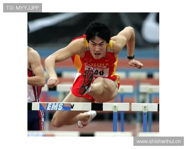 刘翔这身材，赛场上猛如虎，下了场怎么看着像隔壁班体育委员？